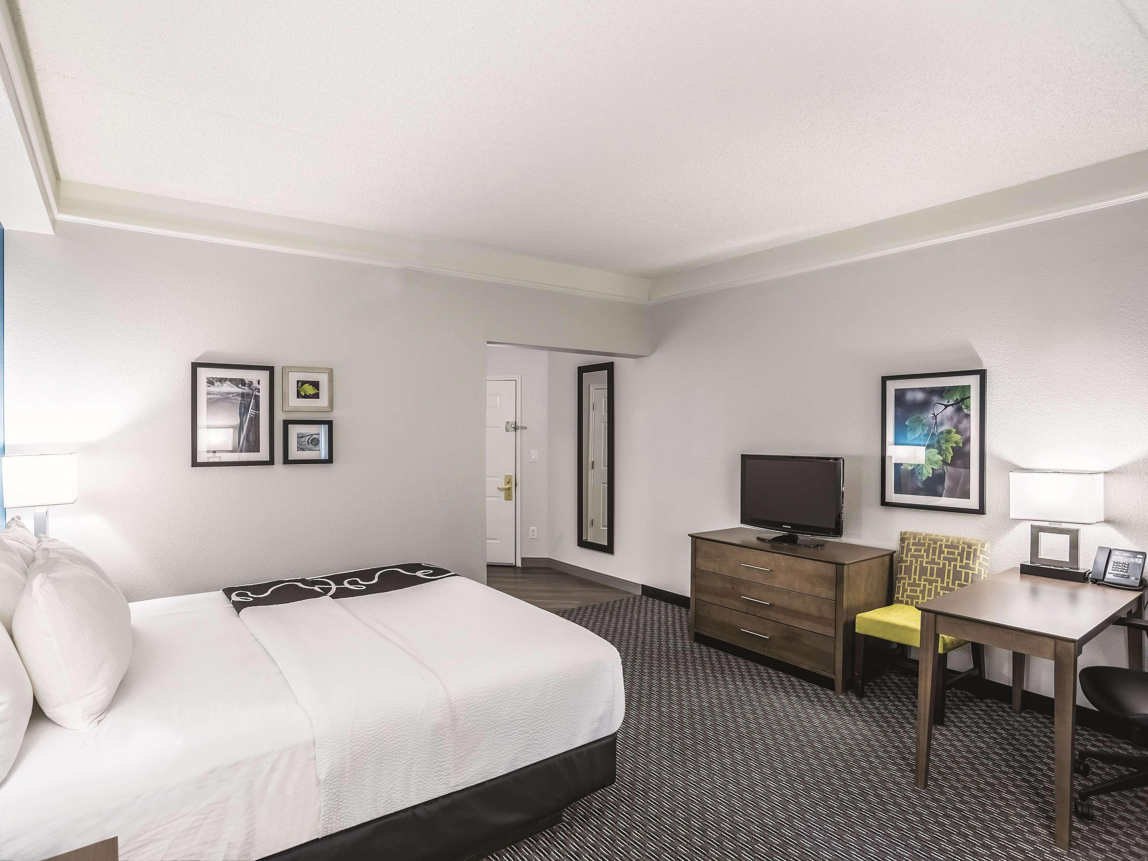 La Quinta By Wyndham Phoenix Chandler Extérieur photo