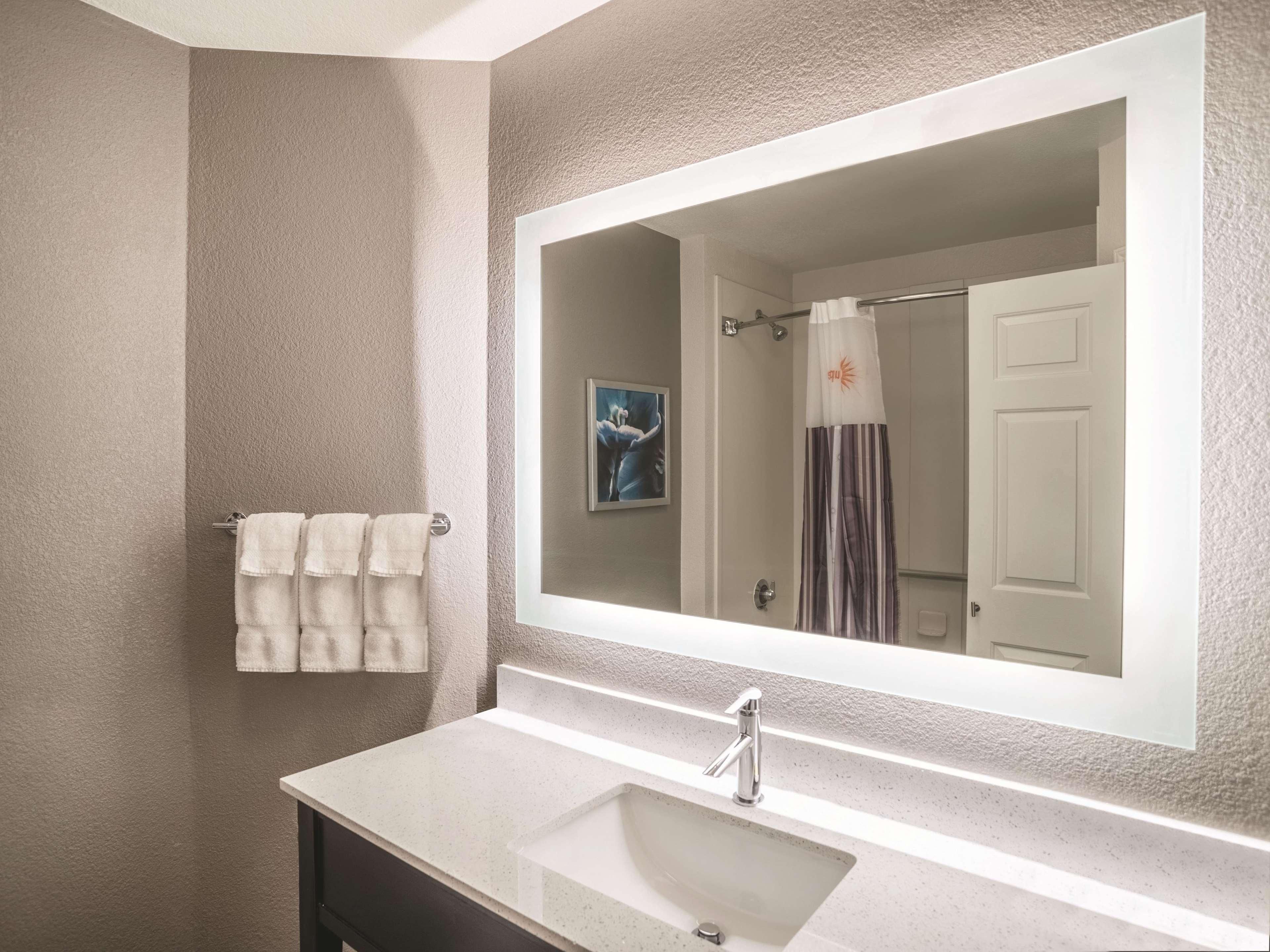 La Quinta By Wyndham Phoenix Chandler Extérieur photo