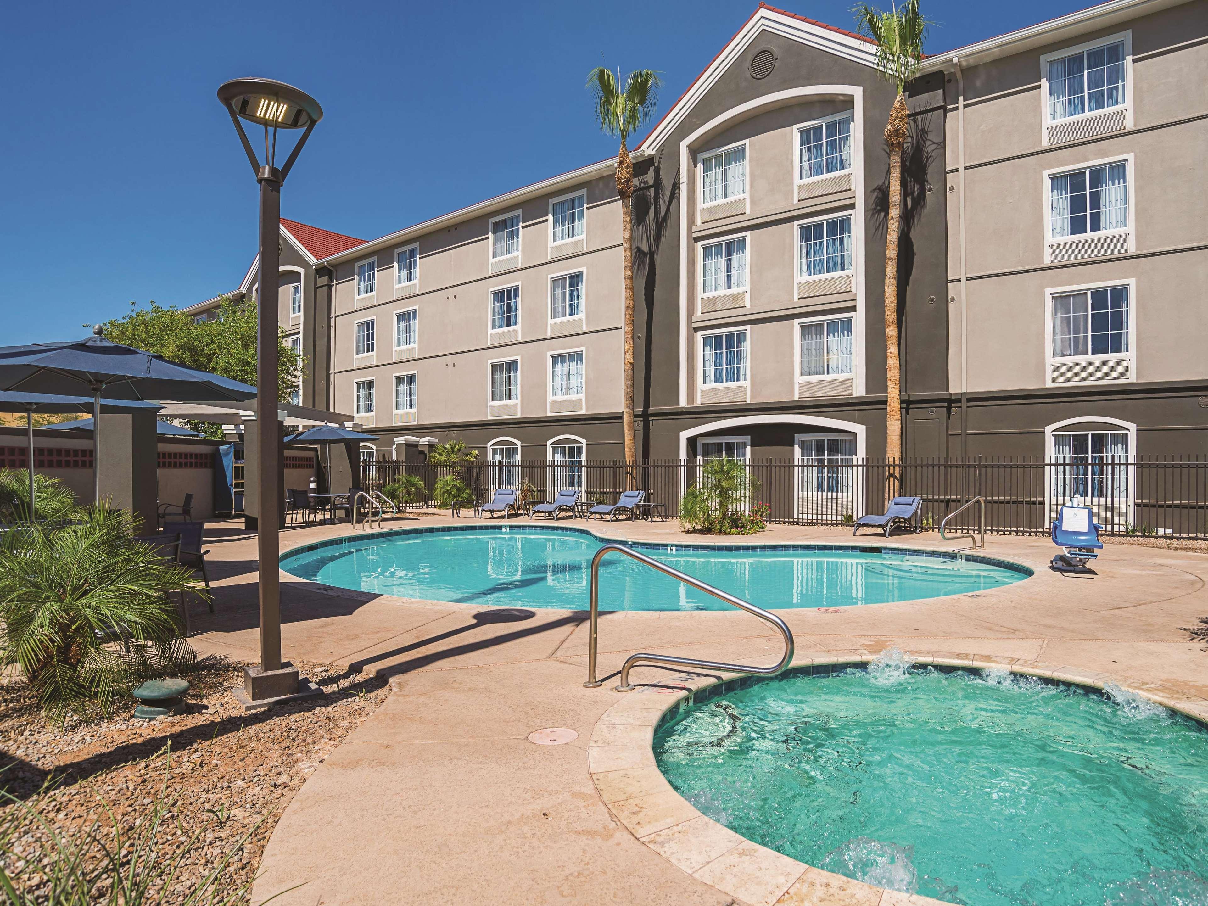 La Quinta By Wyndham Phoenix Chandler Extérieur photo